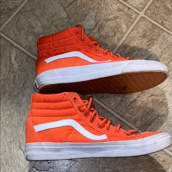 Shoes - Picture 2 of 5